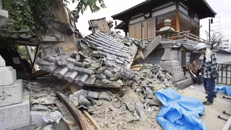 japonya depremi