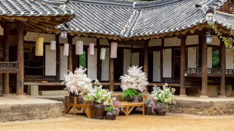 Kore’nin ünlü hanok köyleri