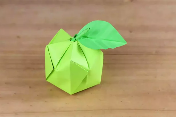 Origami ile elma yapımı