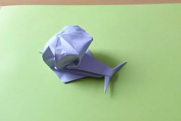 Origami ile salyangoz yapımı