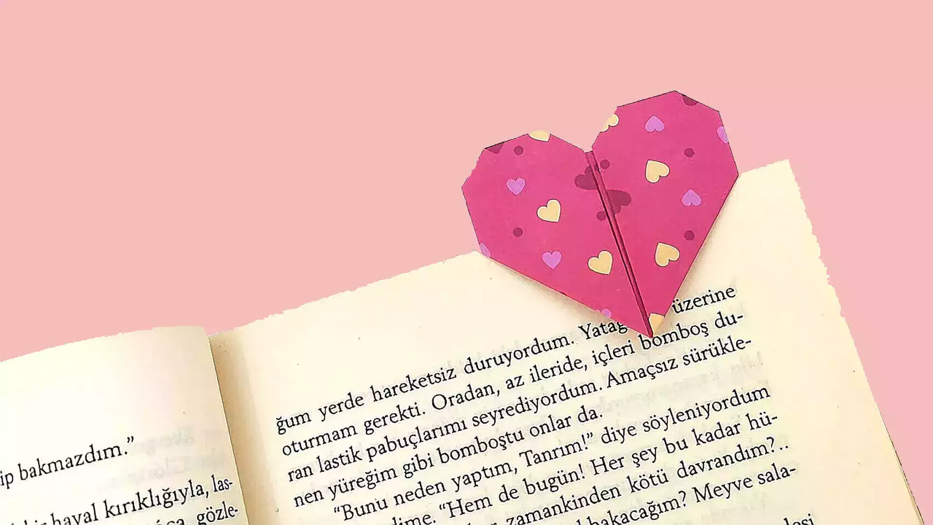 Origami ile kalp kitap ayracı yapımı